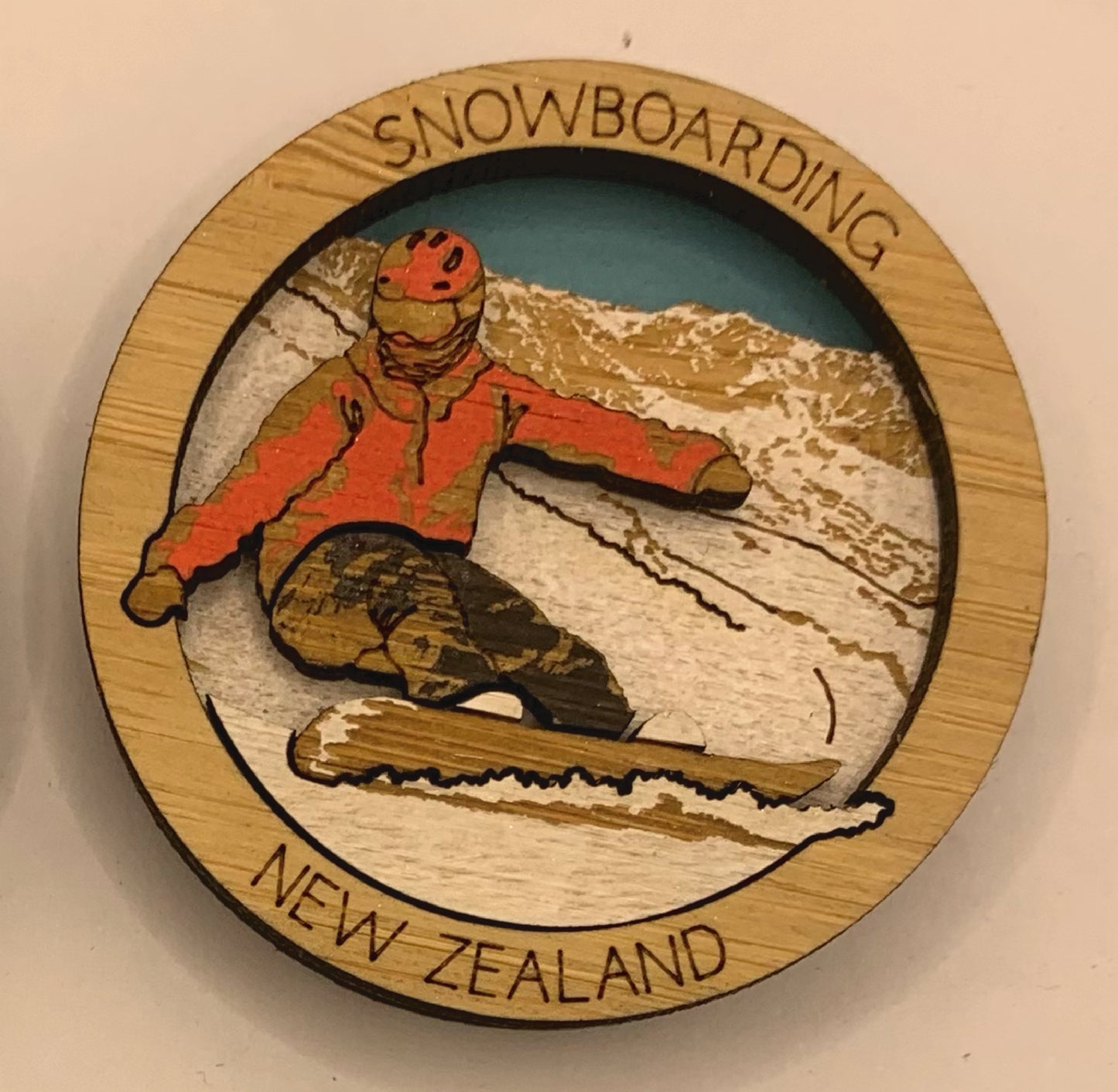 Snowboarding magnet