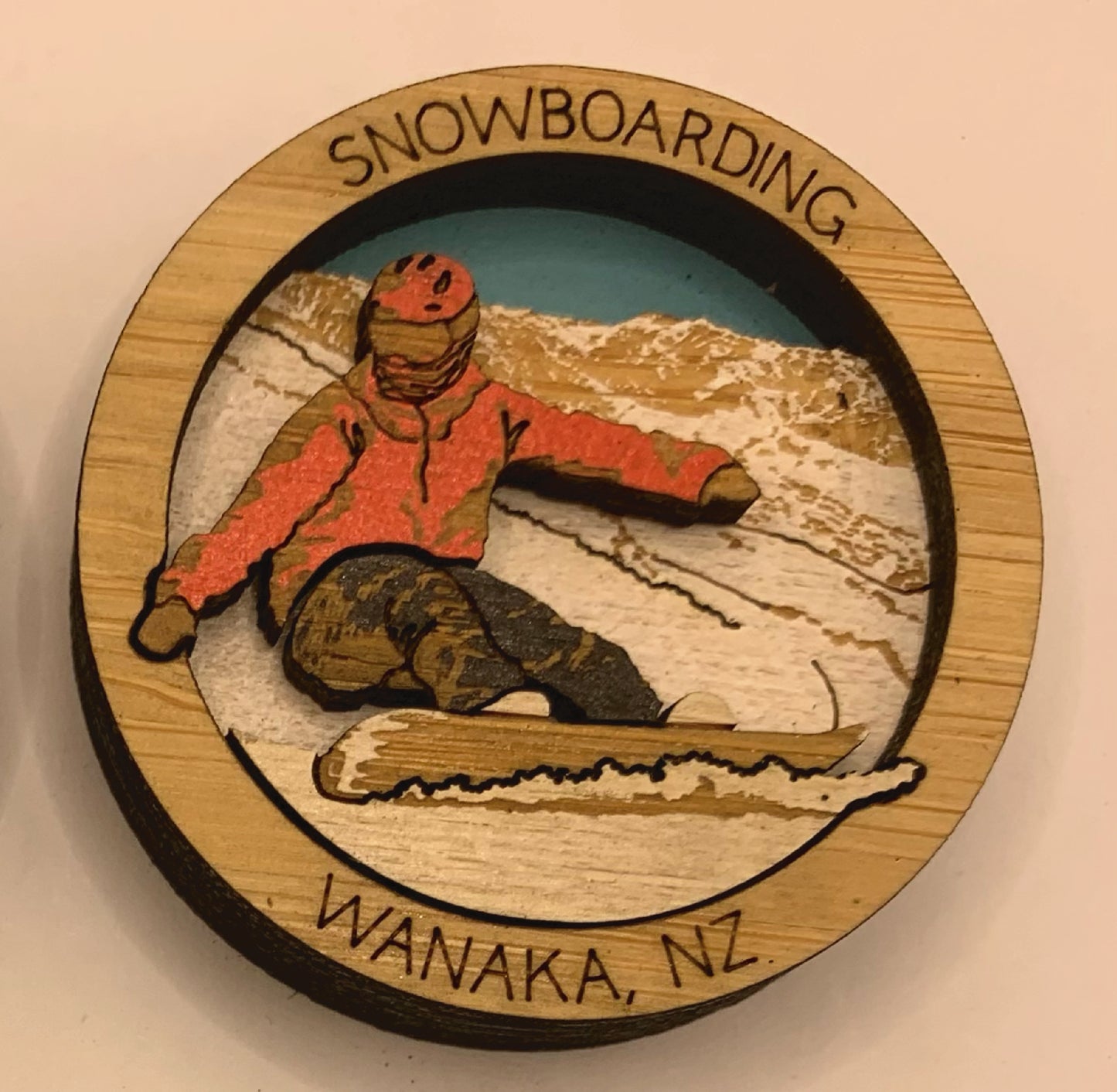 Snowboarding magnet